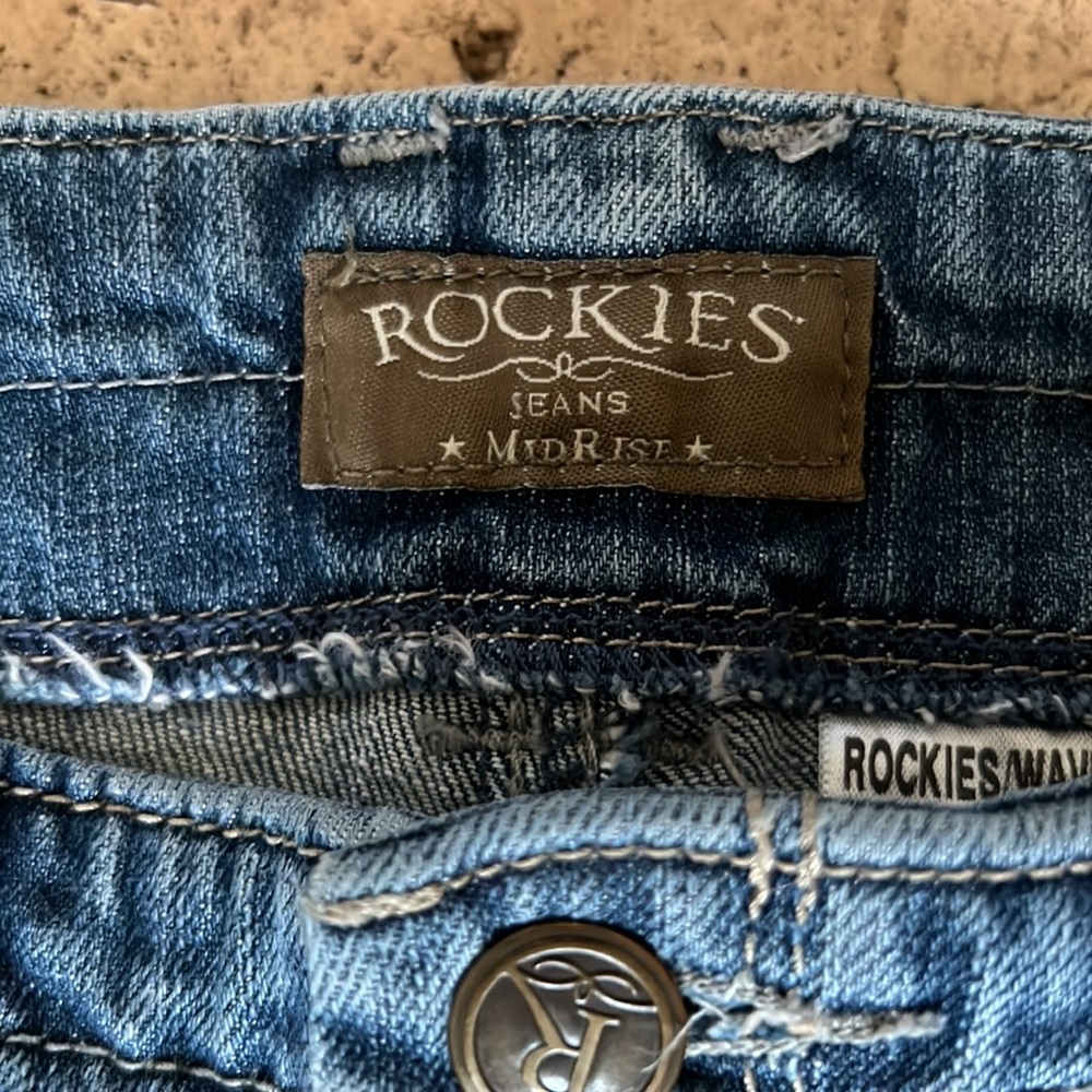 ROCKIES Cropped Jeans! - Picture 4 of 7